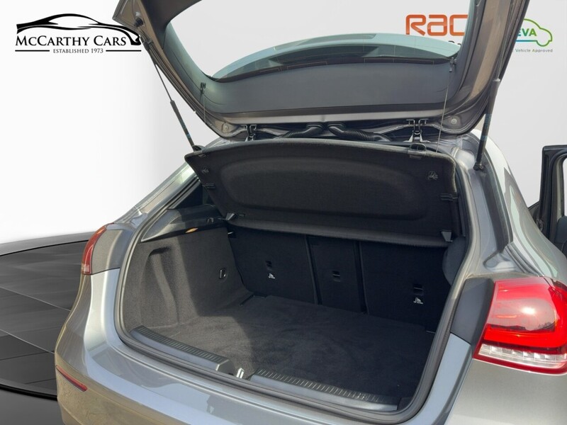 Mercedes-Benz A220 2.0 AMG LINE HATCHBACK 5DR PETROL 7G-DCT AUTO SAT NAV BLUETOOTH DAB STEREO REAR CAMERA PARKING AIDS JUST 2 OWNERS ONLY 69000 MILES FSH 6 SERVICES 72-74 Mitcham Road