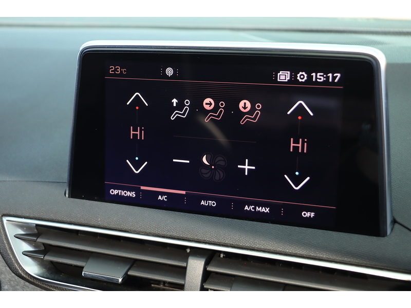 Peugeot 1.2 PURETECH GT LINE PREMIUM SUV 5DR PETROL MANUAL PAN ROOF HEATED SEATS SAT NAV BLUETOOTH APPLE CARPLAY REAR CAMERA PARKING AIDS ONLY 61000 MILES SH 72-74 Mitcham Road