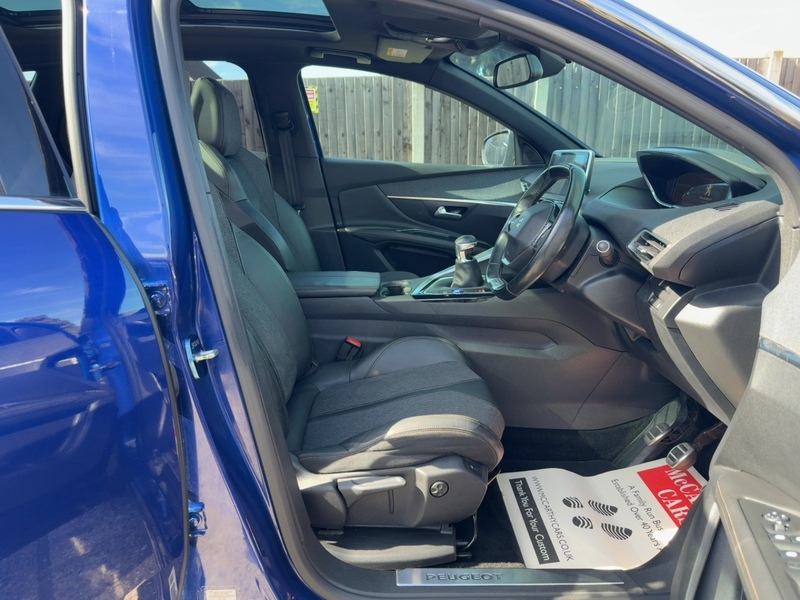 Peugeot 1.2 PURETECH GT LINE PREMIUM SUV 5DR PETROL MANUAL PAN ROOF HEATED SEATS SAT NAV BLUETOOTH APPLE CARPLAY REAR CAMERA PARKING AIDS ONLY 61000 MILES SH 72-74 Mitcham Road