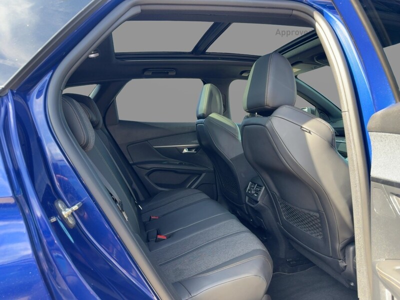 Peugeot 1.2 PURETECH GT LINE PREMIUM SUV 5DR PETROL MANUAL PAN ROOF HEATED SEATS SAT NAV BLUETOOTH APPLE CARPLAY REAR CAMERA PARKING AIDS ONLY 61000 MILES SH 72-74 Mitcham Road