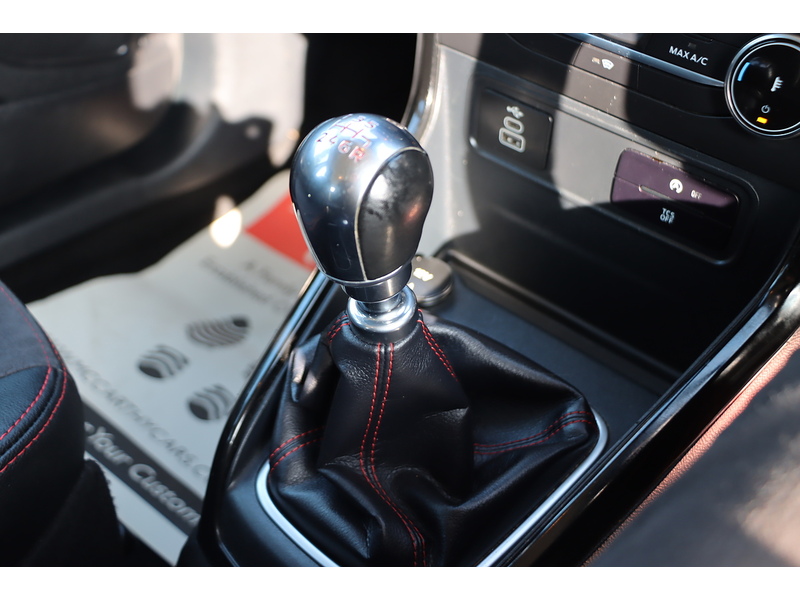 Ford 1.0T ECOBOOST GPF ST-LINE SUV 5DR PETROL MANUAL SAT NAV BLUETOOTH DAB STEREO PARKING AIDS JUST 1 OWNER FROM NEW ONLY 19000 MILES SH NO ULEZ CHARGE 72-74 Mitcham Road