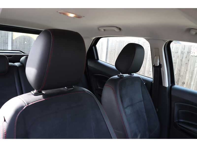 Ford 1.0T ECOBOOST GPF ST-LINE SUV 5DR PETROL MANUAL SAT NAV BLUETOOTH DAB STEREO PARKING AIDS JUST 1 OWNER FROM NEW ONLY 19000 MILES SH NO ULEZ CHARGE 72-74 Mitcham Road