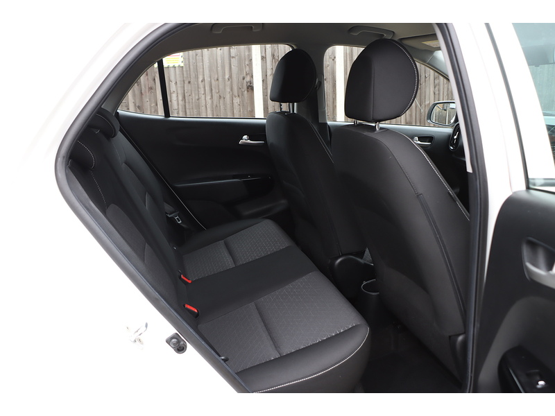 Kia 1.0 DPI 2 HATCHBACK 5DR PETROL MANUAL BLUETOOTH STEREO USB INPUT AIR CONDITIONING JUST 1 OWNER FROM NEW ONLY 48000 MILES FSH NO ULEZ CHARGE 72-74 Mitcham Road