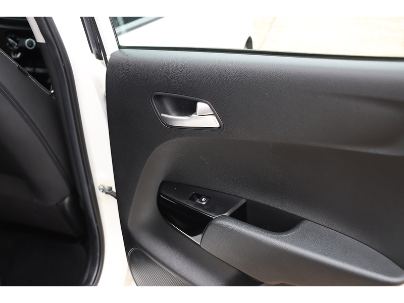 Kia 1.0 DPI 2 HATCHBACK 5DR PETROL MANUAL BLUETOOTH STEREO USB INPUT AIR CONDITIONING JUST 1 OWNER FROM NEW ONLY 48000 MILES FSH NO ULEZ CHARGE 72-74 Mitcham Road