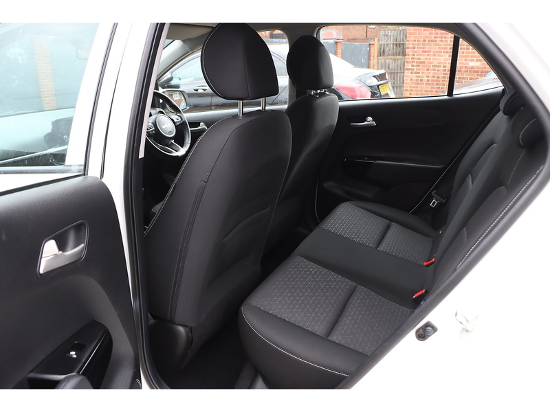 Kia 1.0 DPI 2 HATCHBACK 5DR PETROL MANUAL BLUETOOTH STEREO USB INPUT AIR CONDITIONING JUST 1 OWNER FROM NEW ONLY 48000 MILES FSH NO ULEZ CHARGE 72-74 Mitcham Road