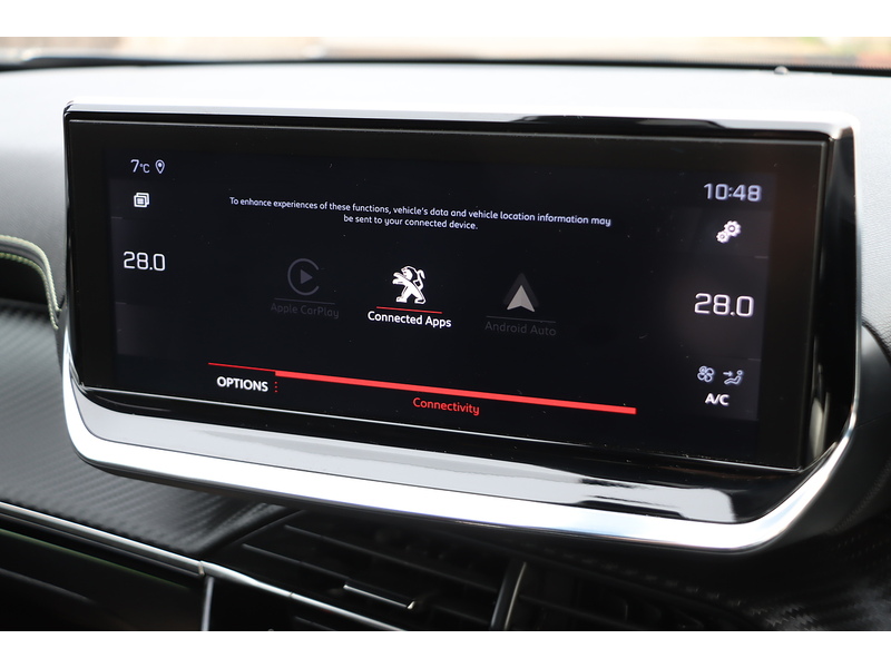 Peugeot 1.2 PURETECH GT LINE SUV 5DR PETROL MANUAL HEATED SEATS SATNAV BLUETOOTH DAB STEREO APPLE CARPLAY REAR CAMERA PARKING AIDS 2 OWNER ONLY 38000 MILES SH 72-74 Mitcham Road