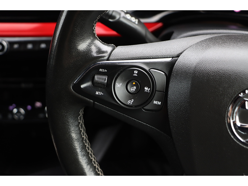 Vauxhall 1.2 TURBO SRI PREMIUM SUV 5DR PETROL MANUAL HEATED SEATS SAT NAV BLUETOOTH DAB STEREO APPLE CARPLAY REAR CAM PARKING AIDS JUST 1 OWNER 62000 MILES FSH 72-74 Mitcham Road