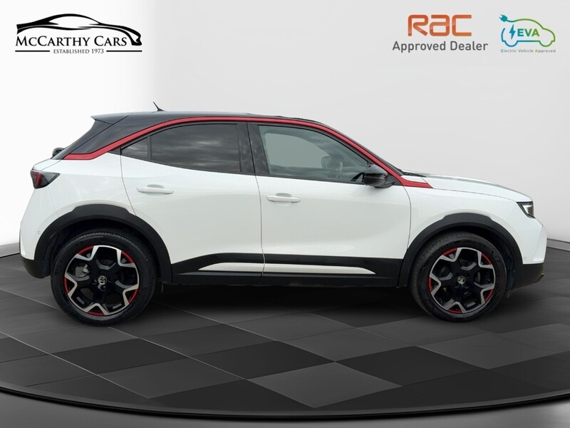 Vauxhall 1.2 TURBO SRI PREMIUM SUV 5DR PETROL MANUAL HEATED SEATS SAT NAV BLUETOOTH DAB STEREO APPLE CARPLAY REAR CAM PARKING AIDS JUST 1 OWNER 62000 MILES FSH 72-74 Mitcham Road