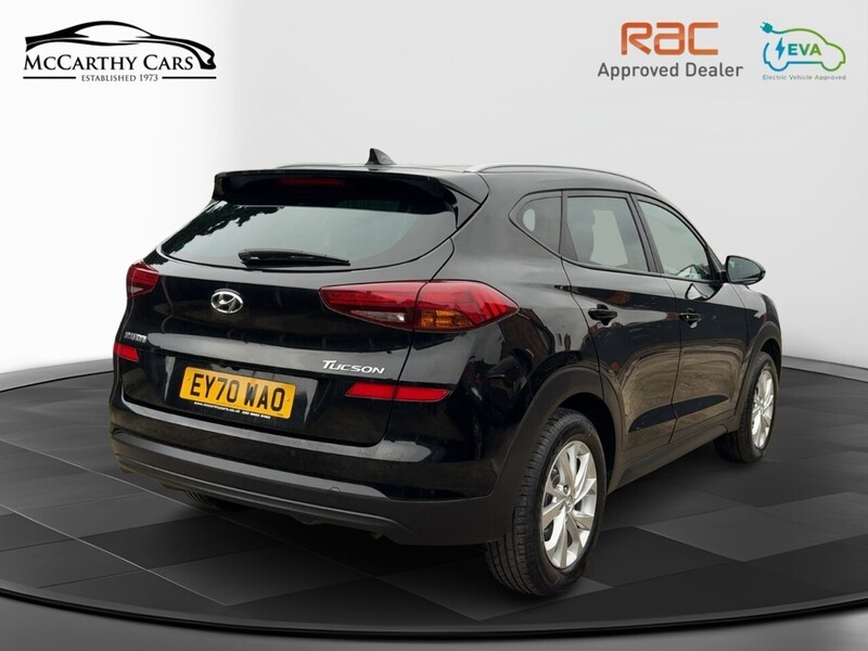 Hyundai 1.6 GDI SE NAV SUV 5DR PETROL MANUAL SAT NAV BLUETOOTH DAB STEREO APPLE CARPLAY REAR CAMERA PARKING AIDS JUST 2 OWNER ONLY 71000 MILES FSH 5 SERVICES 72-74 Mitcham Road