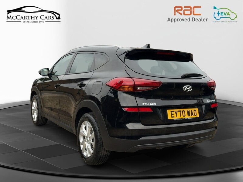 Hyundai 1.6 GDI SE NAV SUV 5DR PETROL MANUAL SAT NAV BLUETOOTH DAB STEREO APPLE CARPLAY REAR CAMERA PARKING AIDS JUST 2 OWNER ONLY 71000 MILES FSH 5 SERVICES 72-74 Mitcham Road