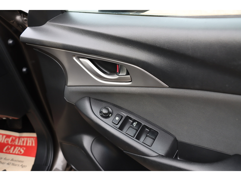 Mazda 2.0 SKYACTIV-G SE-L NAV SUV 5DR PETROL AUTO HEATED SEATS SAT NAV BLUETOOTH DAB STEREO PARKING AIDS 1 OWNER FROM NEW ONLY 16000 MILES SH NO ULEZ CHARGE 72-74 Mitcham Road