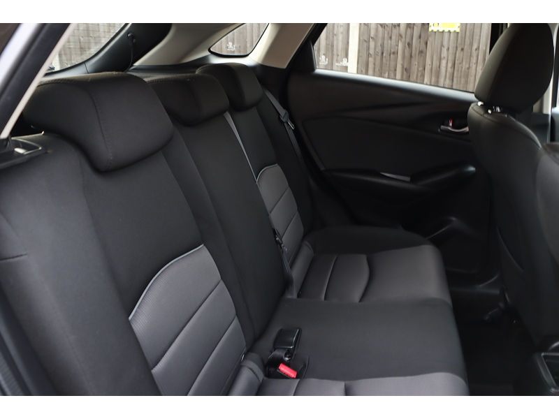 Mazda 2.0 SKYACTIV-G SE-L NAV SUV 5DR PETROL AUTO HEATED SEATS SAT NAV BLUETOOTH DAB STEREO PARKING AIDS 1 OWNER FROM NEW ONLY 16000 MILES SH NO ULEZ CHARGE 72-74 Mitcham Road