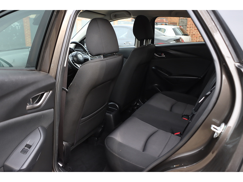 Mazda 2.0 SKYACTIV-G SE-L NAV SUV 5DR PETROL AUTO HEATED SEATS SAT NAV BLUETOOTH DAB STEREO PARKING AIDS 1 OWNER FROM NEW ONLY 16000 MILES SH NO ULEZ CHARGE 72-74 Mitcham Road