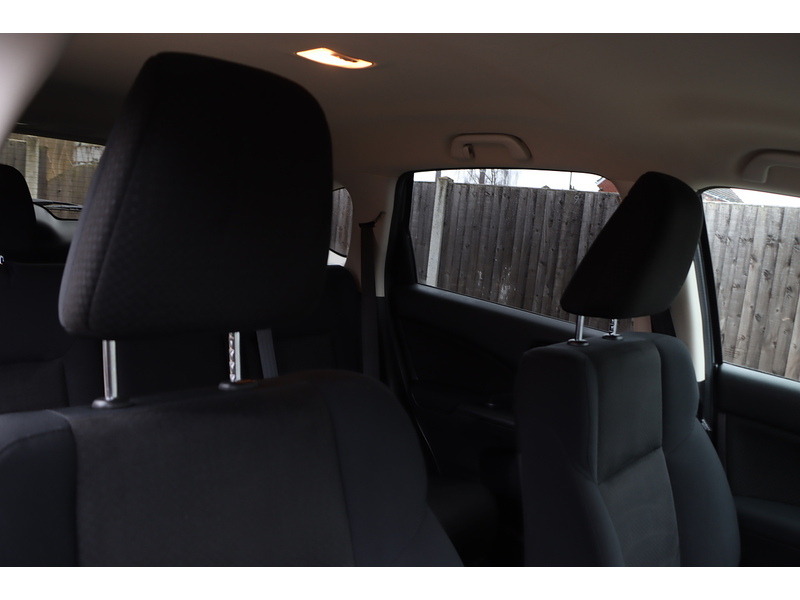 Honda 2.0 I-VTEC SE PLUS SUV 5DR PETROL 4WD AUTO BLUETOOTH DAB STEREO REAR CAMERA PARKING AIDS 2 OWNER ONLY 49000 MILES FSH 7 SERVICES NO ULEZ CHARGE 72-74 Mitcham Road