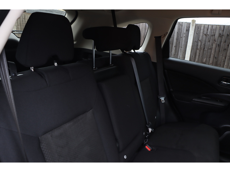 Honda 2.0 I-VTEC SE PLUS SUV 5DR PETROL 4WD AUTO BLUETOOTH DAB STEREO REAR CAMERA PARKING AIDS 2 OWNER ONLY 49000 MILES FSH 7 SERVICES NO ULEZ CHARGE 72-74 Mitcham Road