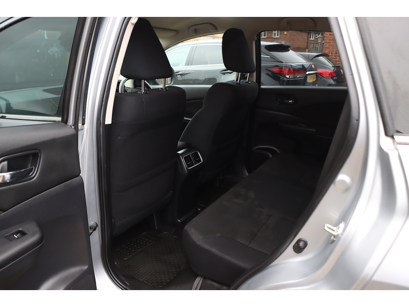 Honda 2.0 I-VTEC SE PLUS SUV 5DR PETROL 4WD AUTO BLUETOOTH DAB STEREO REAR CAMERA PARKING AIDS 2 OWNER ONLY 49000 MILES FSH 7 SERVICES NO ULEZ CHARGE 72-74 Mitcham Road