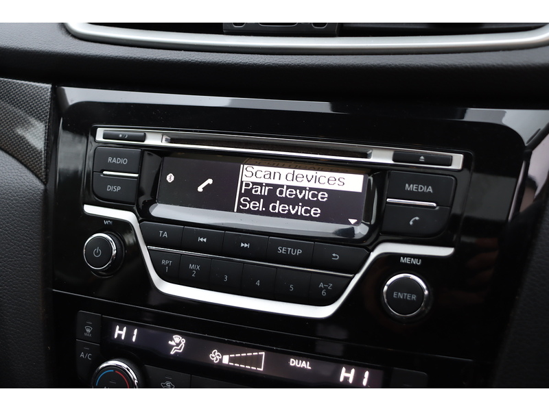 Nissan 1.6 ACENTA SUV PETROL MANUAL PANORAMIC SUNROOF BLUETOOTH STEREO CD PLAYER PARKING AIDS JUST 2 OWNERS SAME OWNER FOR 4 YEARS ONLY 58000 MILES FSH 72-74 Mitcham Road