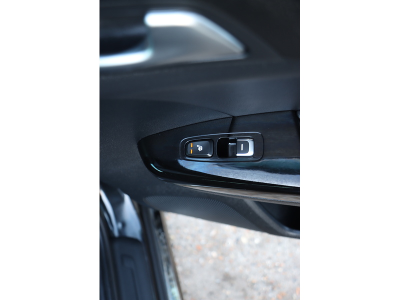 Kia 1.6 T-GDI GT-LINE S SUV 5DR PETROL DCT AWD AUTO SUNROOF HEATED SEATS SATNAV APPLE CARPLAY REAR & 360 CAMERA PARKING AIDS JUST 2 OWNERS 46000 MILES FSH 72-74 Mitcham Road