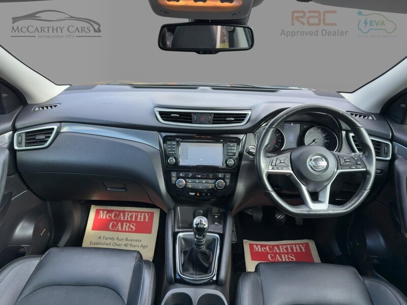 Nissan 1.2 DIG-T TEKNA SUV 5DR PETROL MANUAL PAN ROOF HEATED SEATS SATNAV BLUETOOTH DAB RADIO APPLE CARPLAY REAR CAMERA PARKING AIDS 2 OWNERS 72000 MILES FSH 72-74 Mitcham Road