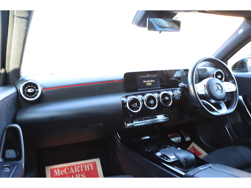 Mercedes-Benz A200 1.3 AMG LINE HATCHBACK 5DR PETROL 7G-DCT AUTO SAT NAV BLUETOOTH DAB STEREO REAR CAMERA JUST 2 OWNERS SAME OWNER FOR 4 YEARS ONLY 70000 MILES SH 72-74 Mitcham Road