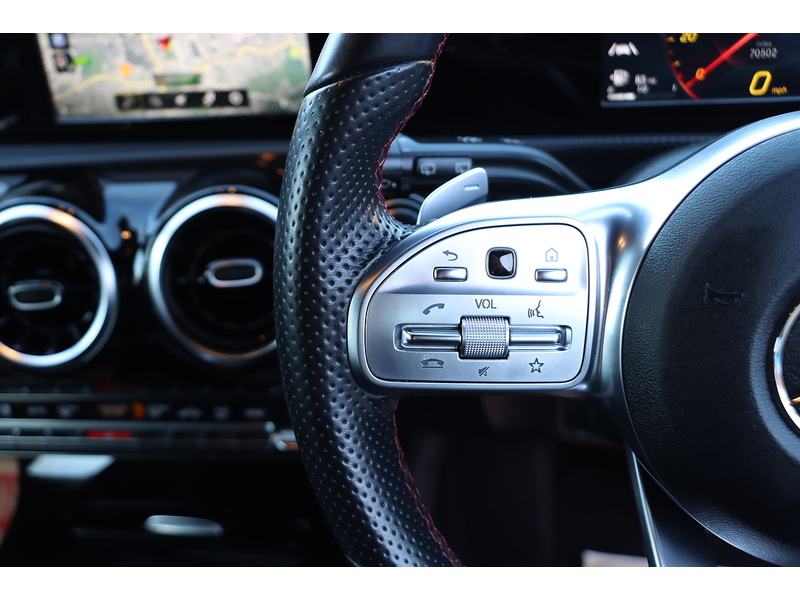 Mercedes-Benz A200 1.3 AMG LINE HATCHBACK 5DR PETROL 7G-DCT AUTO SAT NAV BLUETOOTH DAB STEREO REAR CAMERA JUST 2 OWNERS SAME OWNER FOR 4 YEARS ONLY 70000 MILES SH 72-74 Mitcham Road