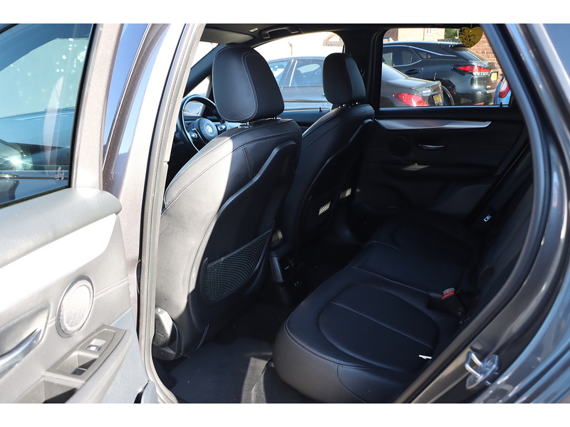 BMW 218I 1.5 M SPORT MPV 5DR PETROL DCT AUTO SAT NAV BLUETOOTH DAB STEREO CD PLAYER PARKING AIDS SAME OWNER FOR 4 YEARS ONLY 33000 MILES SH NO ULEZ CHARGE 72-74 Mitcham Road