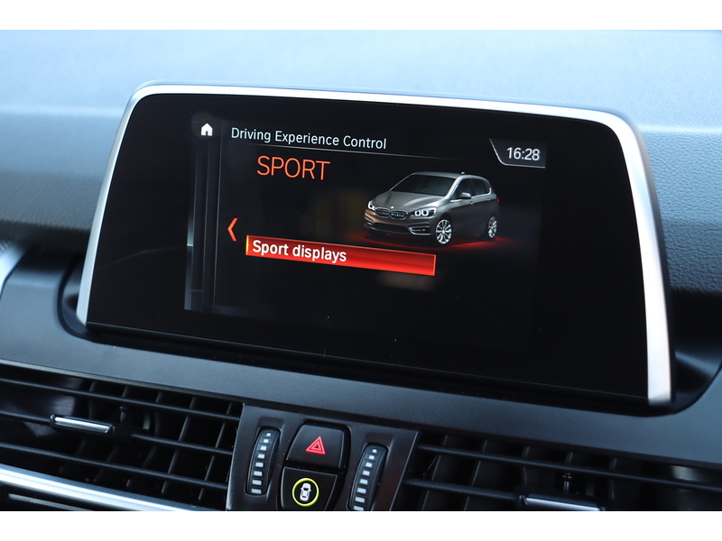 BMW 218I 1.5 M SPORT MPV 5DR PETROL DCT AUTO SAT NAV BLUETOOTH DAB STEREO CD PLAYER PARKING AIDS SAME OWNER FOR 4 YEARS ONLY 33000 MILES SH NO ULEZ CHARGE 72-74 Mitcham Road