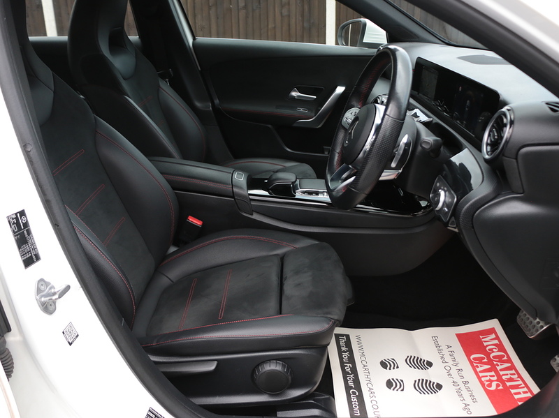 Mercedes-Benz A180 1.3 AMG LINE HATCHBACK 5DR PETROL 7G-DCT AUTO SAT NAV BLUETOOTH DAB STEREO REAR CAMERA JUST 2 OWNERS SAME OWNER FOR 3 YEARS ONLY 64000 MILES SH 72-74 Mitcham Road