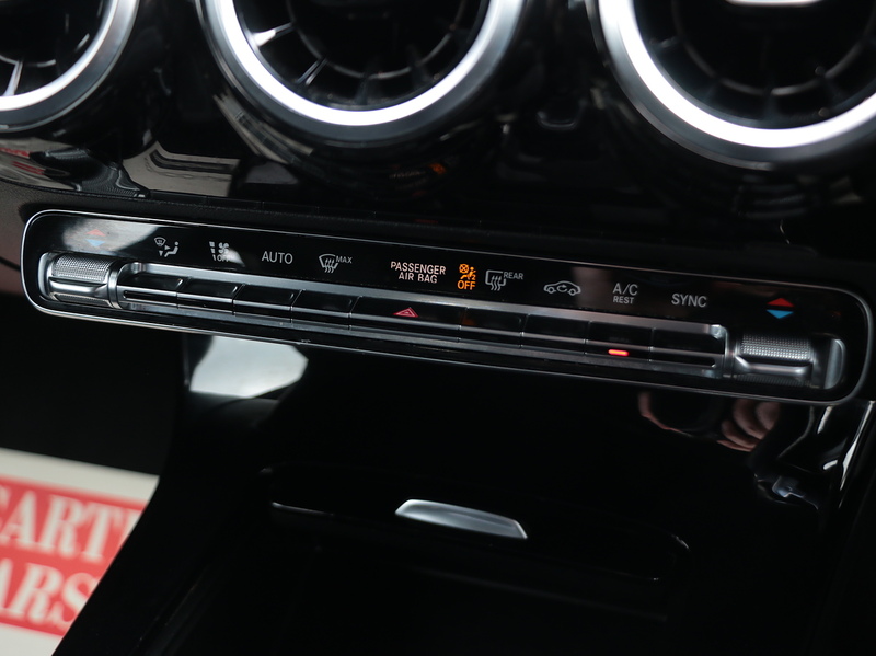 Mercedes-Benz A180 1.3 AMG LINE HATCHBACK 5DR PETROL 7G-DCT AUTO SAT NAV BLUETOOTH DAB STEREO REAR CAMERA JUST 2 OWNERS SAME OWNER FOR 3 YEARS ONLY 64000 MILES SH 72-74 Mitcham Road