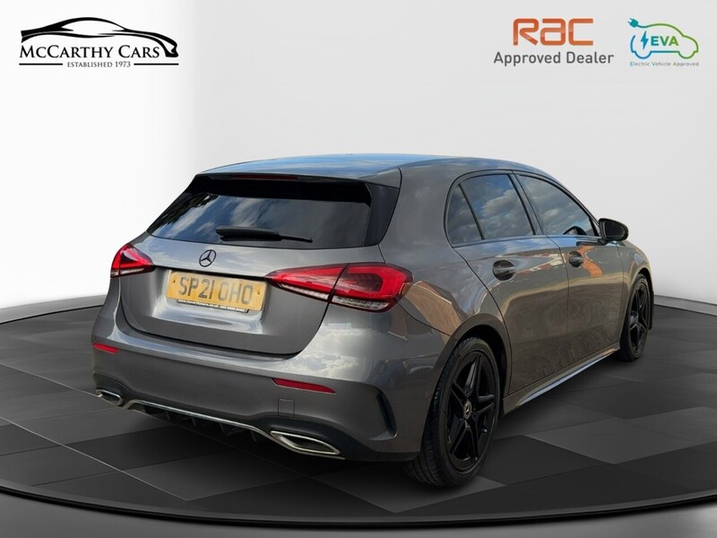 Mercedes-Benz A180 1.3 AMG LINE HATCHBACK 5DR PETROL 7G-DCT AUTO HEATED SEATS SATNAV BLUETOOTH DAB RADIO REAR CAMERA PARKING AIDS ONLY 52000 MILES SH NO ULEZ CHARGE 72-74 Mitcham Road