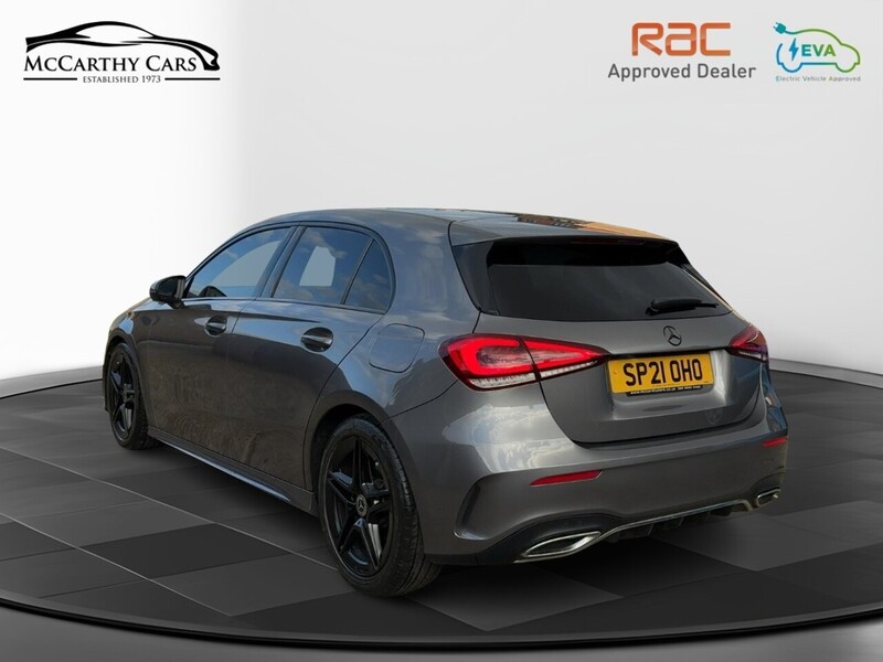 Mercedes-Benz A180 1.3 AMG LINE HATCHBACK 5DR PETROL 7G-DCT AUTO HEATED SEATS SATNAV BLUETOOTH DAB RADIO REAR CAMERA PARKING AIDS ONLY 52000 MILES SH NO ULEZ CHARGE 72-74 Mitcham Road