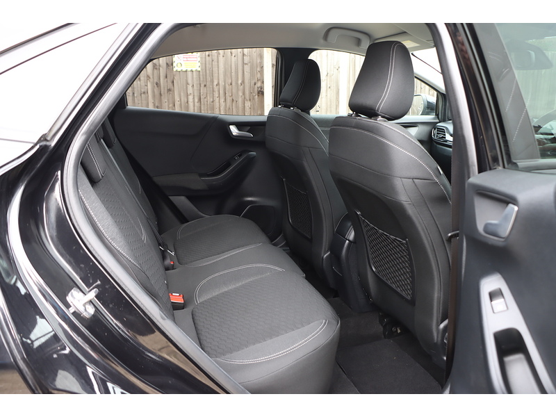 Ford 1.0T ECOBOOST MHEV TITANIUM SUV 5DR PETROL MANUAL HEATED SEATS SATNAV BLUETOOTH DAB STEREO PARKING AIDS JUST 1 OWNER FROM NEW ONLY 35000 MILES SH 72-74 Mitcham Road