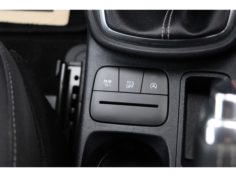 Ford 1.0T ECOBOOST MHEV TITANIUM SUV 5DR PETROL MANUAL HEATED SEATS SATNAV BLUETOOTH DAB STEREO PARKING AIDS JUST 1 OWNER FROM NEW ONLY 35000 MILES SH 72-74 Mitcham Road