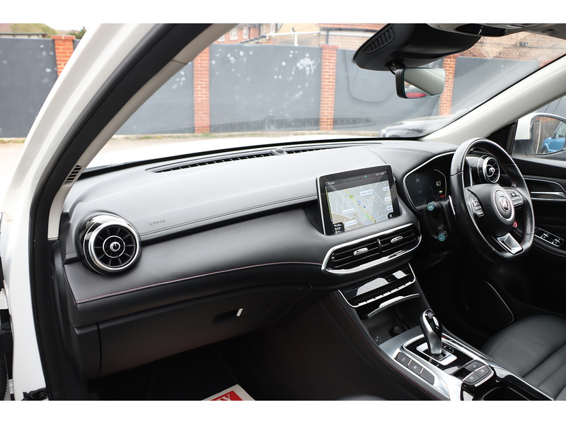 MG 1.5 T-GDI EXCLUSIVE SUV 5DR PETROL DCT AUTO HEATED SEATS SAT NAV BLUETOOTH APPLE CARPLAY REAR CAMERA PARKING AIDS JUST 1 OWNER ONLY 21000 MILES FSH 72-74 Mitcham Road