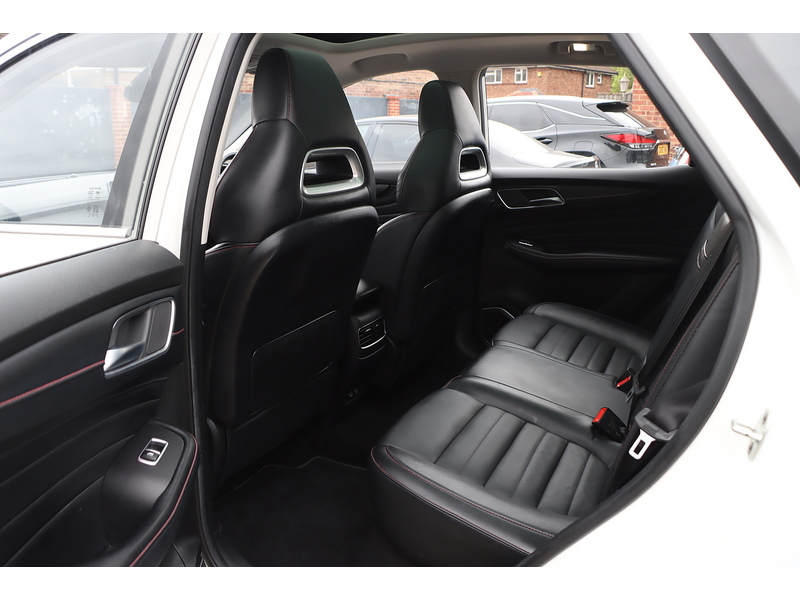 MG 1.5 T-GDI EXCLUSIVE SUV 5DR PETROL DCT AUTO HEATED SEATS SAT NAV BLUETOOTH APPLE CARPLAY REAR CAMERA PARKING AIDS JUST 1 OWNER ONLY 21000 MILES FSH 72-74 Mitcham Road