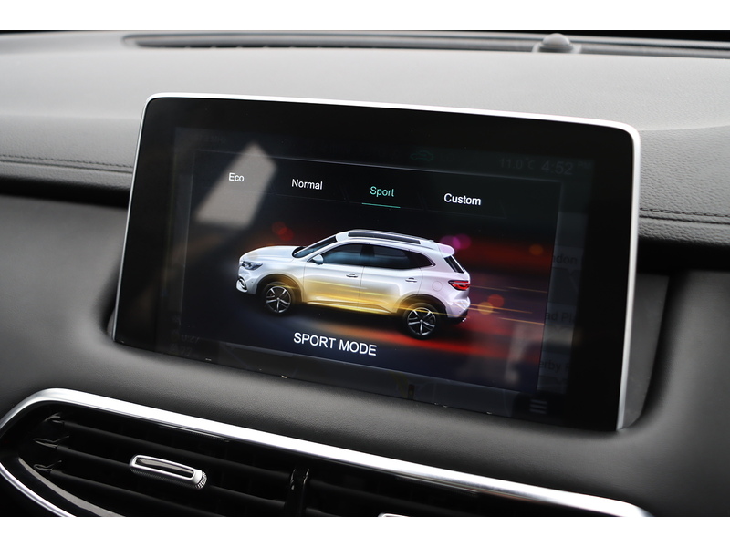 MG 1.5 T-GDI EXCLUSIVE SUV 5DR PETROL DCT AUTO HEATED SEATS SAT NAV BLUETOOTH APPLE CARPLAY REAR CAMERA PARKING AIDS JUST 1 OWNER ONLY 21000 MILES FSH 72-74 Mitcham Road