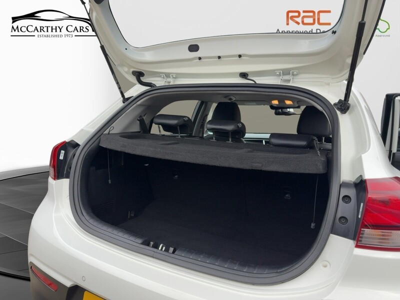 Kia 1.0 T-GDi MHEV 3 Hatchback 5dr Petrol Hybrid Manual Euro 6 (s/s) (118 bhp) 72-74 Mitcham Road