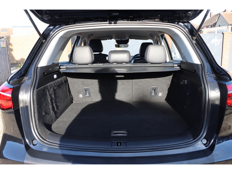 MG 1.5 T-GDI 16.6KWH EXCITE SUV 5DR PETROL PLUG-IN HYBRID AUTO SATNAV BLUETOOTH DAB STEREO APPLE CARPLAY REAR CAMERA PARKING AIDS 1 OWNER 29000 MILES FSH 72-74 Mitcham Road