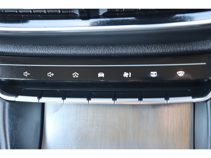 MG 1.5 T-GDI 16.6KWH EXCITE SUV 5DR PETROL PLUG-IN HYBRID AUTO SATNAV BLUETOOTH DAB STEREO APPLE CARPLAY REAR CAMERA PARKING AIDS 1 OWNER 29000 MILES FSH 72-74 Mitcham Road