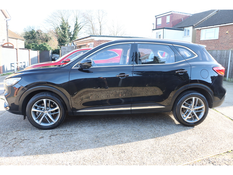 MG 1.5 T-GDI 16.6KWH EXCITE SUV 5DR PETROL PLUG-IN HYBRID AUTO SATNAV BLUETOOTH DAB STEREO APPLE CARPLAY REAR CAMERA PARKING AIDS 1 OWNER 29000 MILES FSH 72-74 Mitcham Road