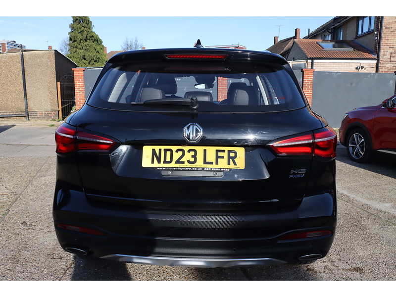 MG 1.5 T-GDI 16.6KWH EXCITE SUV 5DR PETROL PLUG-IN HYBRID AUTO SATNAV BLUETOOTH DAB STEREO APPLE CARPLAY REAR CAMERA PARKING AIDS 1 OWNER 29000 MILES FSH 72-74 Mitcham Road