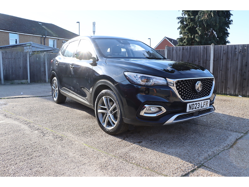 MG 1.5 T-GDI 16.6KWH EXCITE SUV 5DR PETROL PLUG-IN HYBRID AUTO SATNAV BLUETOOTH DAB STEREO APPLE CARPLAY REAR CAMERA PARKING AIDS 1 OWNER 29000 MILES FSH 72-74 Mitcham Road