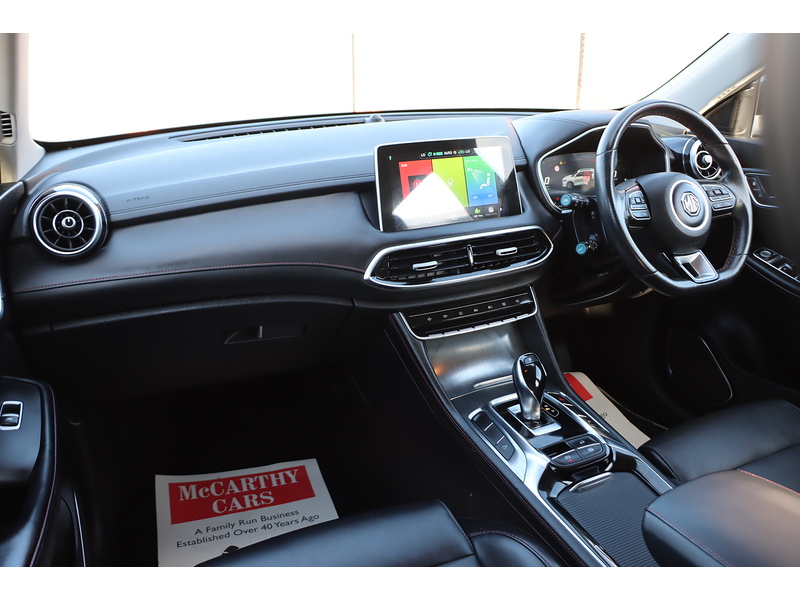 MG 1.5 T-GDI 16.6KWH EXCITE SUV 5DR PETROL PLUG-IN HYBRID AUTO SATNAV BLUETOOTH DAB STEREO APPLE CARPLAY REAR CAMERA PARKING AIDS 1 OWNER 29000 MILES FSH 72-74 Mitcham Road