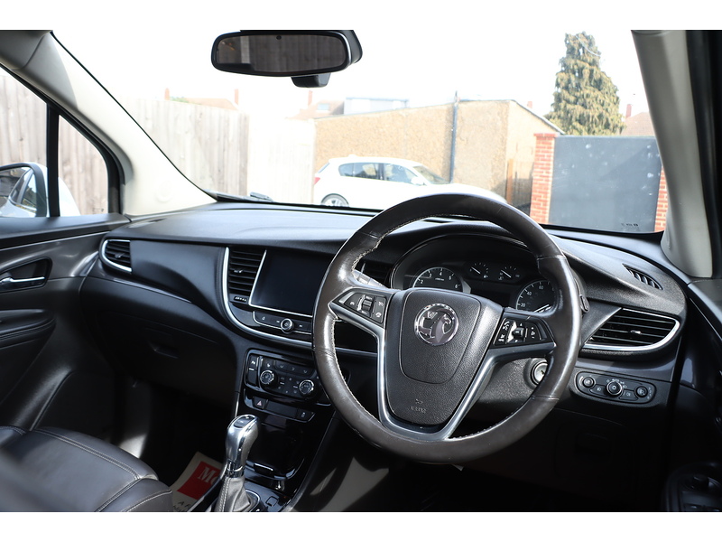 Vauxhall 1.4I TURBO ELITE NAV SUV 5DR PETROL AUTO LEATHER HEATED SEATS SATNAV BLUETOOTH DAB RADIO APPLE CARPLAY PARKING AIDS ONLY 53000 MILES SH NO ULEZ CHARGE 72-74 Mitcham Road