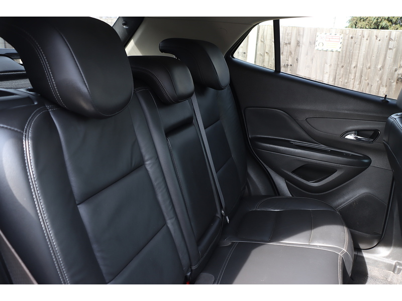 Vauxhall 1.4I TURBO ELITE NAV SUV 5DR PETROL AUTO LEATHER HEATED SEATS SATNAV BLUETOOTH DAB RADIO APPLE CARPLAY PARKING AIDS ONLY 53000 MILES SH NO ULEZ CHARGE 72-74 Mitcham Road