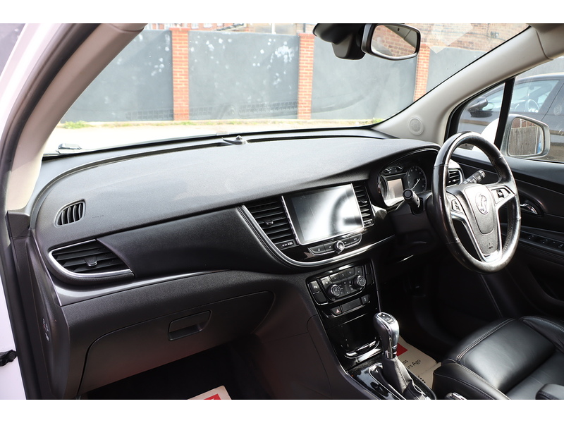 Vauxhall 1.4I TURBO ELITE NAV SUV 5DR PETROL AUTO LEATHER HEATED SEATS SATNAV BLUETOOTH DAB RADIO APPLE CARPLAY PARKING AIDS ONLY 53000 MILES SH NO ULEZ CHARGE 72-74 Mitcham Road