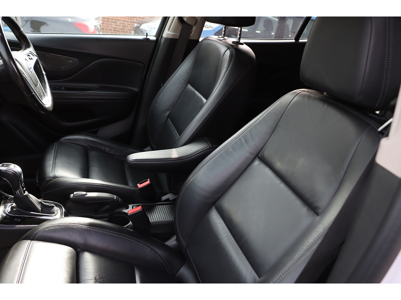 Vauxhall 1.4I TURBO ELITE NAV SUV 5DR PETROL AUTO LEATHER HEATED SEATS SATNAV BLUETOOTH DAB RADIO APPLE CARPLAY PARKING AIDS ONLY 53000 MILES SH NO ULEZ CHARGE 72-74 Mitcham Road