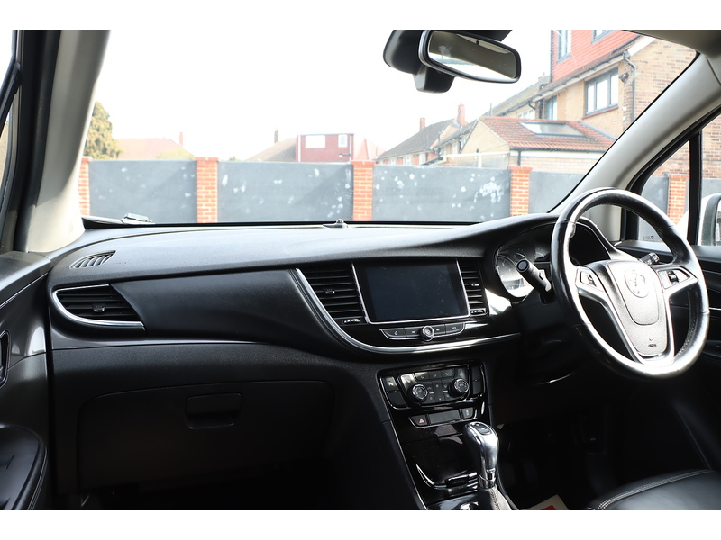 Vauxhall 1.4I TURBO ELITE NAV SUV 5DR PETROL AUTO LEATHER HEATED SEATS SATNAV BLUETOOTH DAB RADIO APPLE CARPLAY PARKING AIDS ONLY 53000 MILES SH NO ULEZ CHARGE 72-74 Mitcham Road