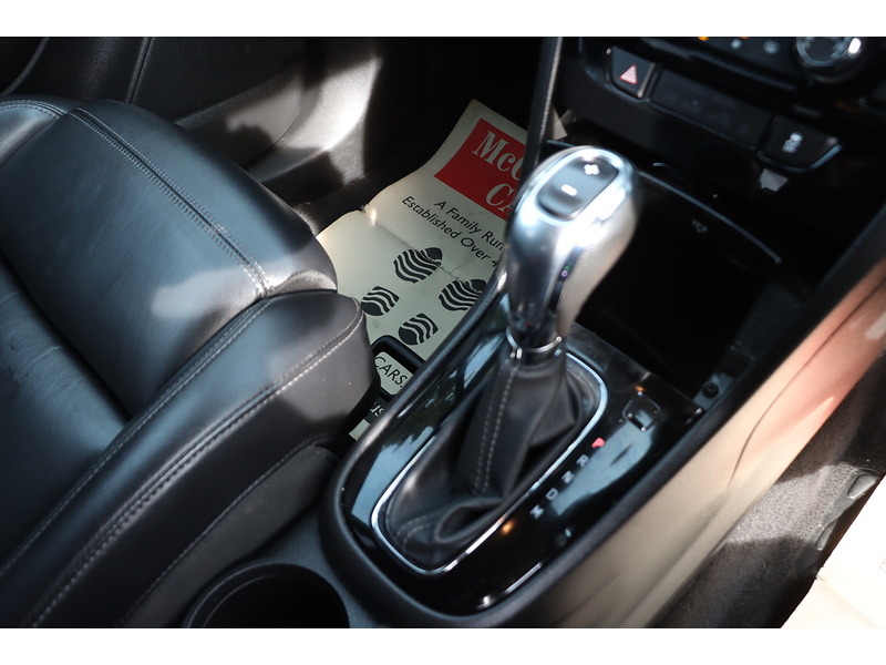 Vauxhall 1.4I TURBO ELITE NAV SUV 5DR PETROL AUTO LEATHER HEATED SEATS SATNAV BLUETOOTH DAB RADIO APPLE CARPLAY PARKING AIDS ONLY 53000 MILES SH NO ULEZ CHARGE 72-74 Mitcham Road