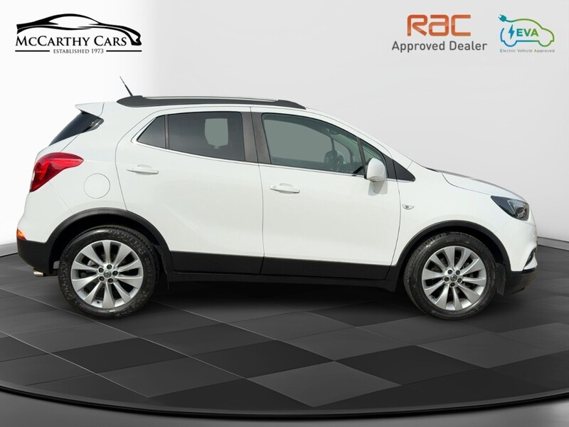 Vauxhall 1.4I TURBO ELITE NAV SUV 5DR PETROL AUTO LEATHER HEATED SEATS SATNAV BLUETOOTH DAB RADIO APPLE CARPLAY PARKING AIDS ONLY 53000 MILES SH NO ULEZ CHARGE 72-74 Mitcham Road